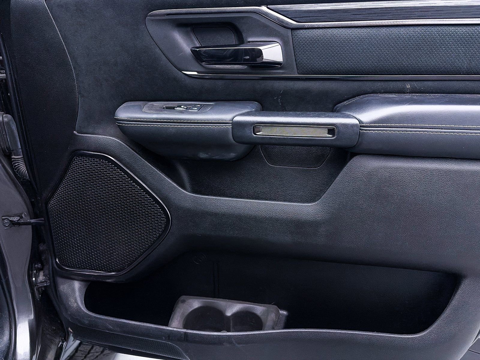 Used 2025 RAM 1500 RHO image 36