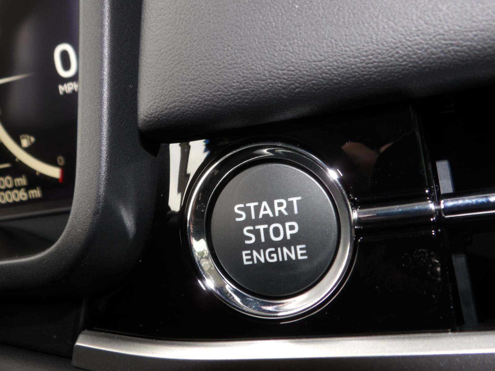 New 2026 Mitsubishi Outlander SEL AWD/4WD image 27