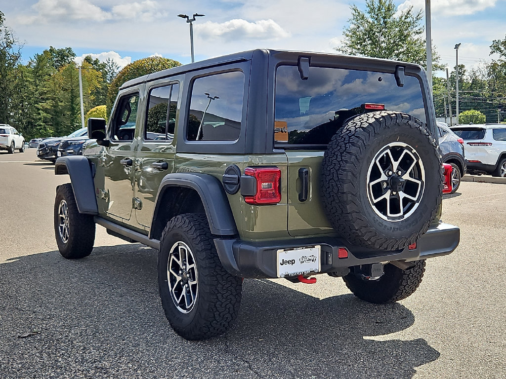 Used 2026 Jeep Wrangler Unlimited Rubicon AWD/4WD image 5