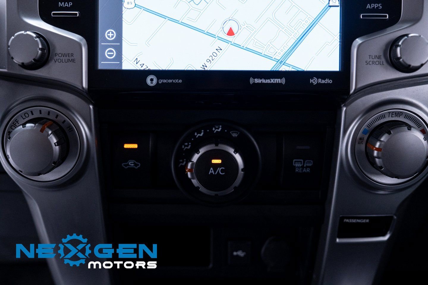 Used 2021 Toyota 4Runner SR5 Premium image 13