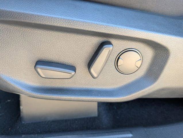 New 2025 Ford Ranger XLT w/ Equipment Group 301A High image 24