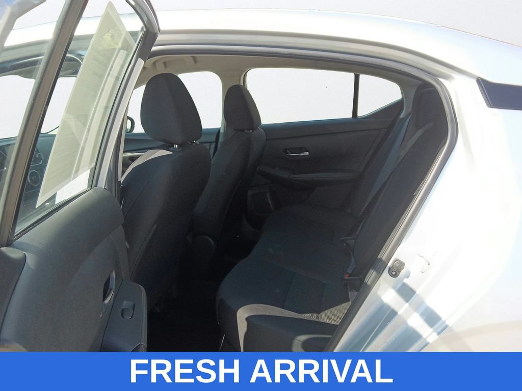 Used 2023 Nissan Sentra S FWD image 32