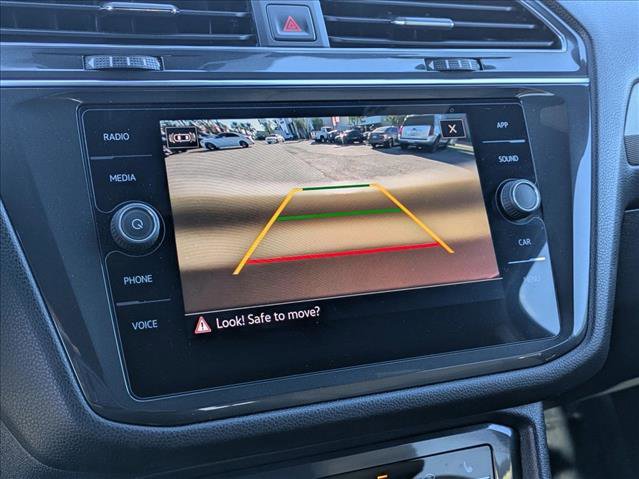 Used 2023 Volkswagen Tiguan SE image 14