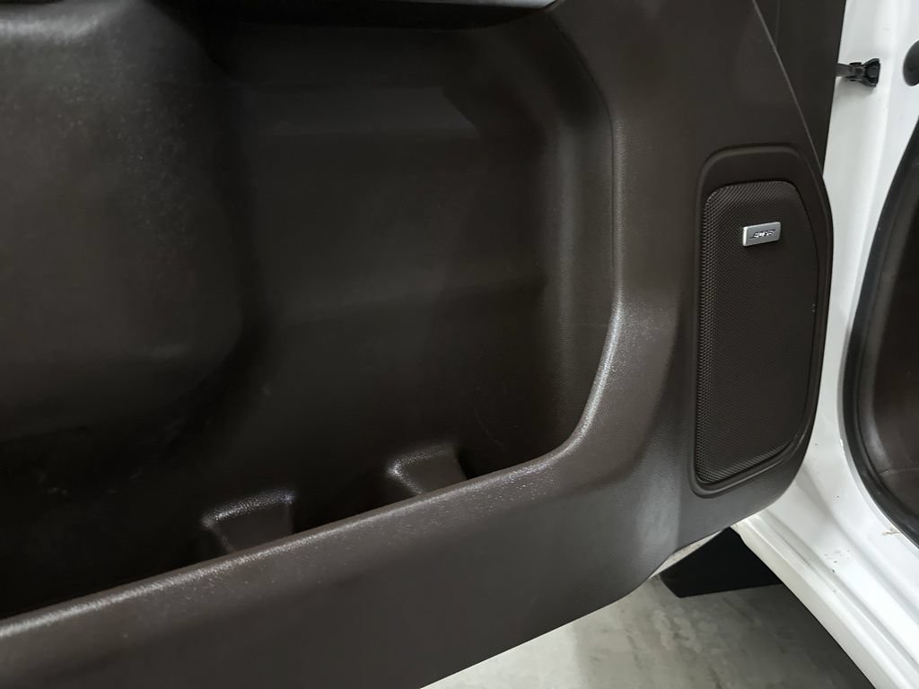 Used 2021 Chevrolet Silverado 1500 LTZ w/ LTZ Premium Package AWD/4WD image 33
