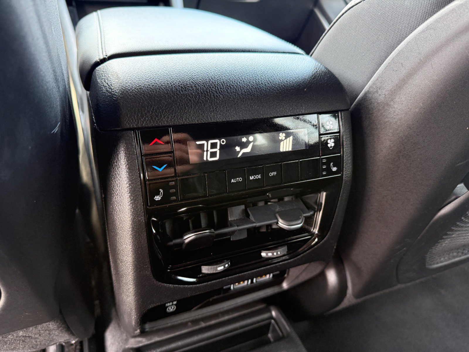 Used 2022 Jeep Grand Cherokee L Limited AWD/4WD image 19