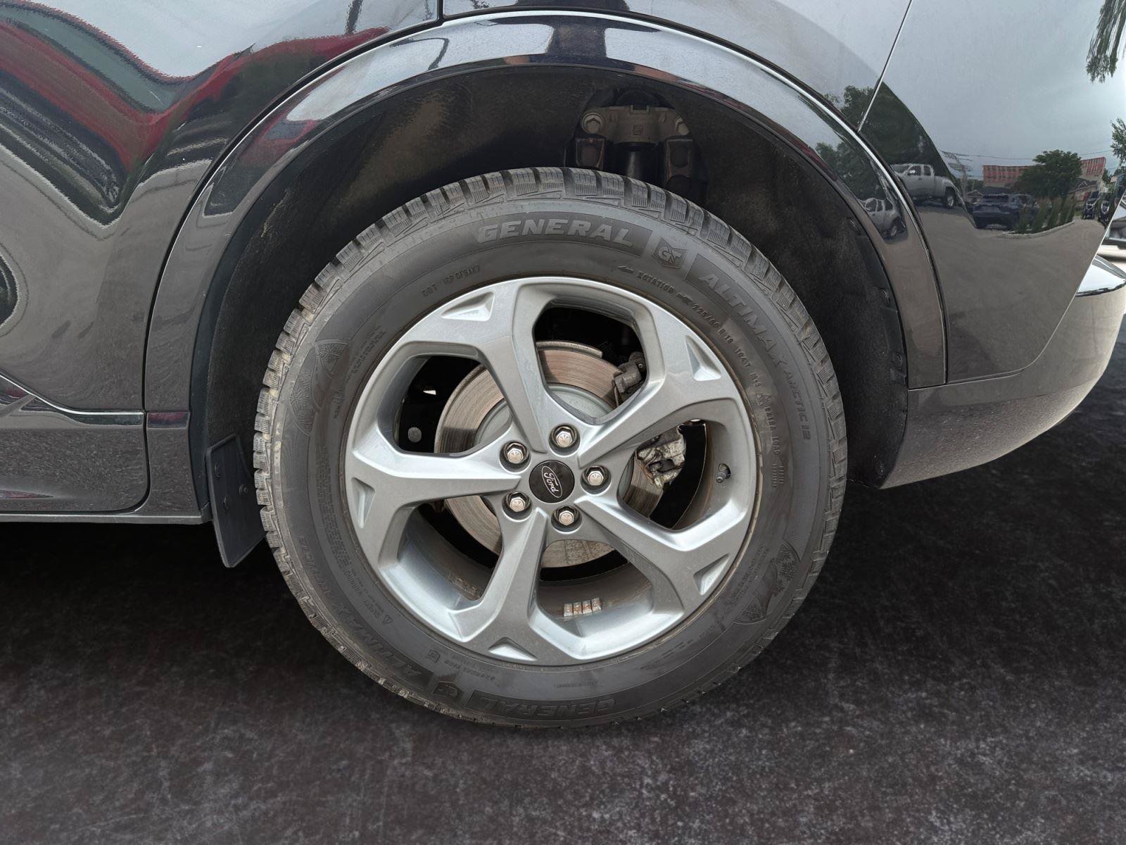 Used 2023 Ford Escape ST-Line AWD/4WD image 27