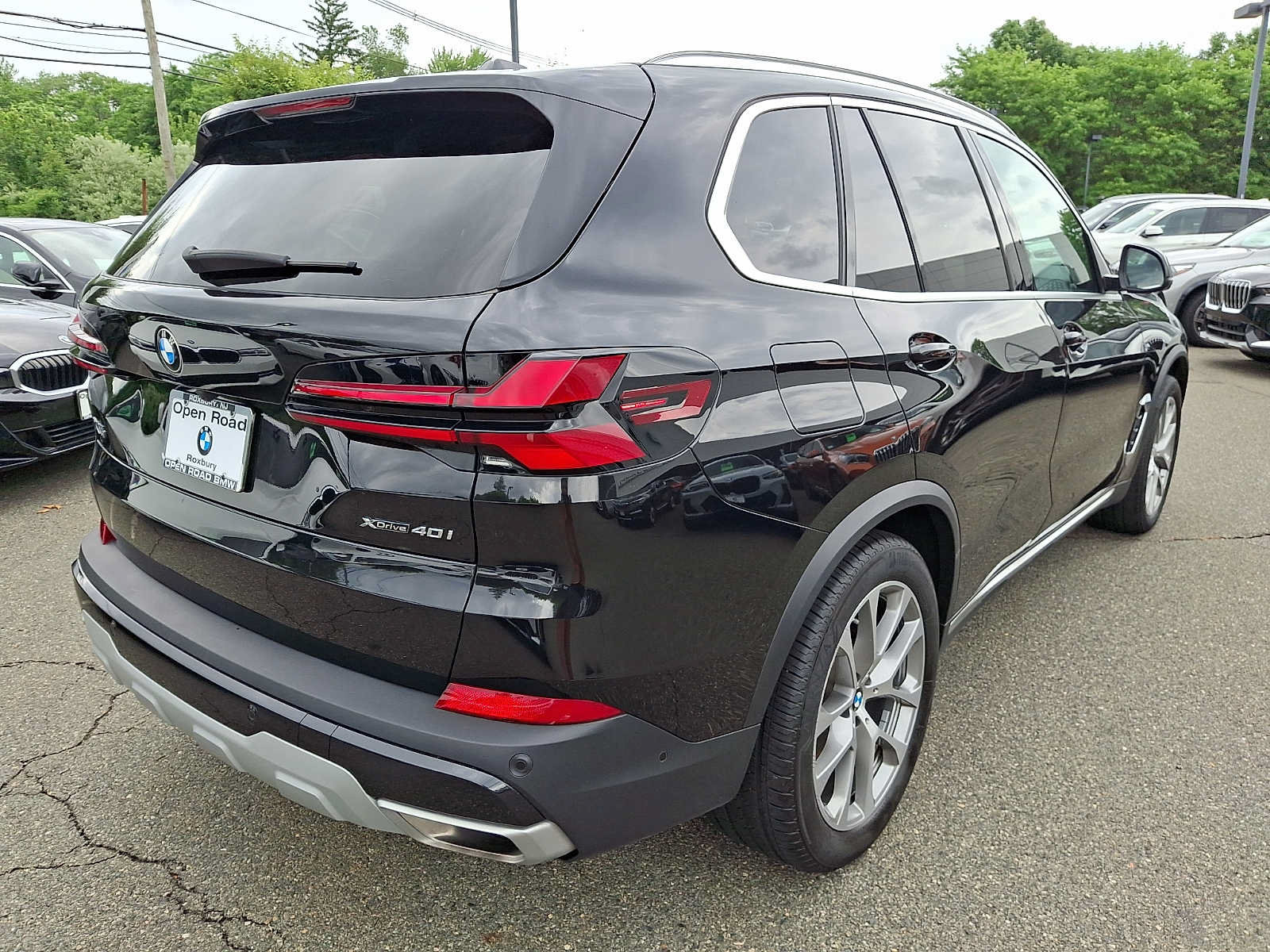 Used 2024 BMW X5 xDrive40i w/ Premium Package AWD/4WD image 7