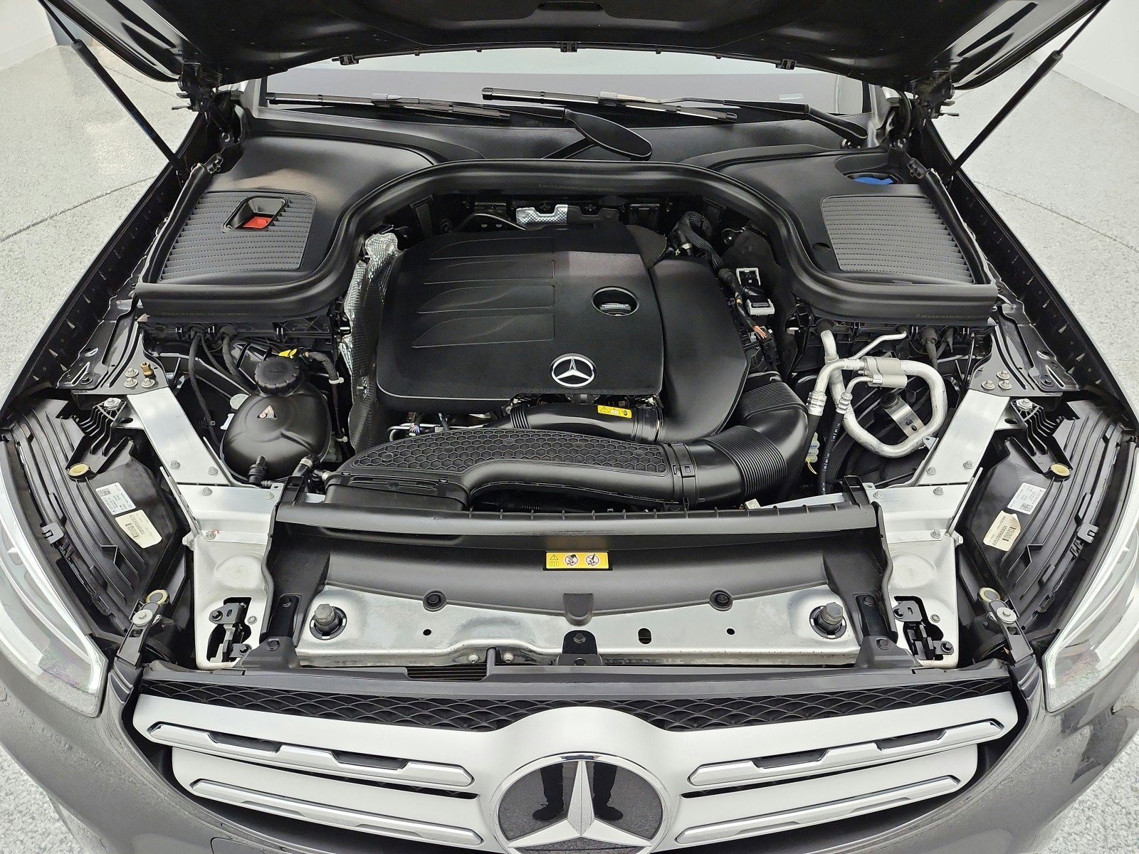 Certified 2022 Mercedes-Benz GLC 300 image 15
