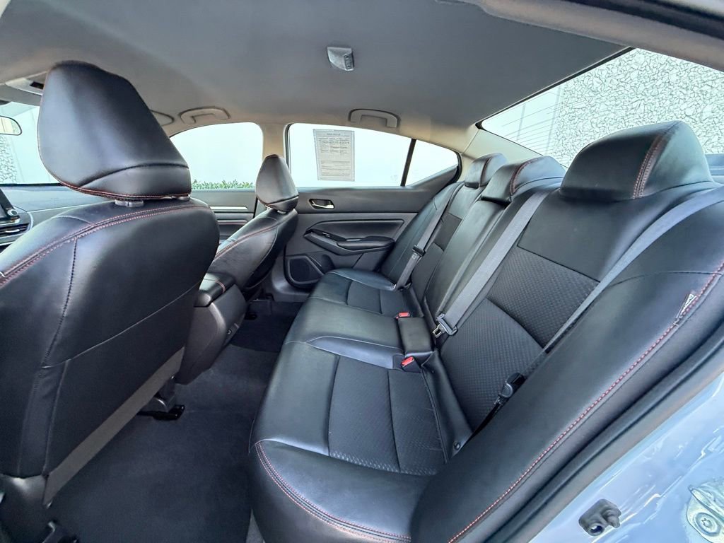 Used 2023 Nissan Altima 2.5 SR image 14