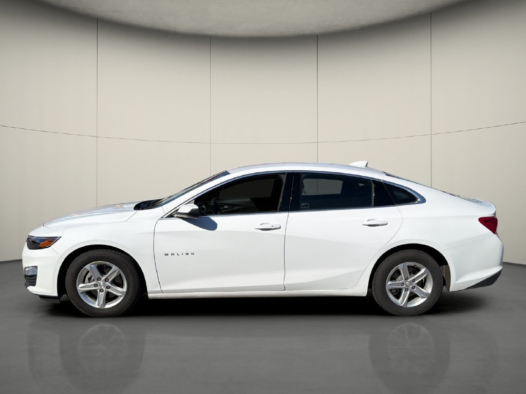 Used 2024 Chevrolet Malibu LT FWD image 4