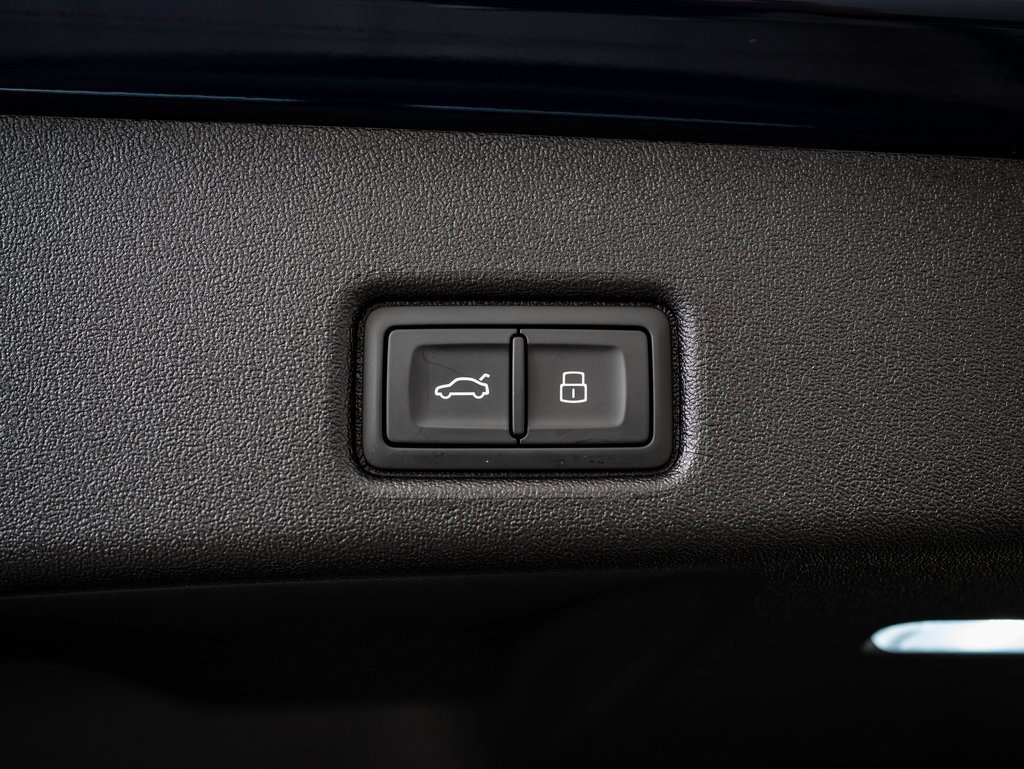 New 2025 Audi Q5 Premium Plus image 23