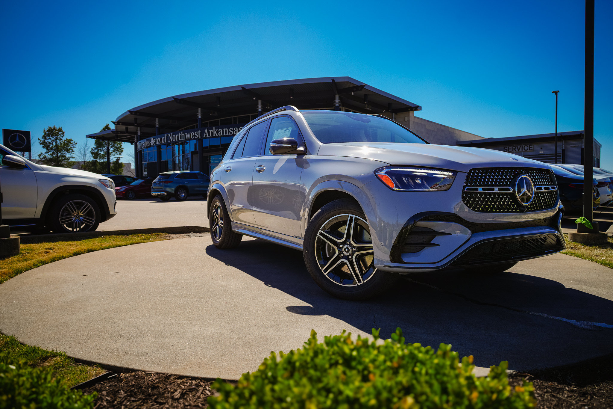 New 2026 Mercedes-Benz GLE 350 4MATIC image 1