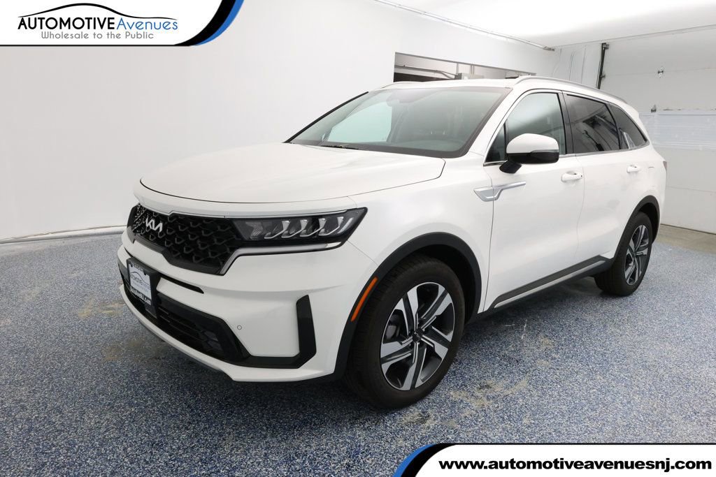 Used 2024 Kia Sorento EX image 1