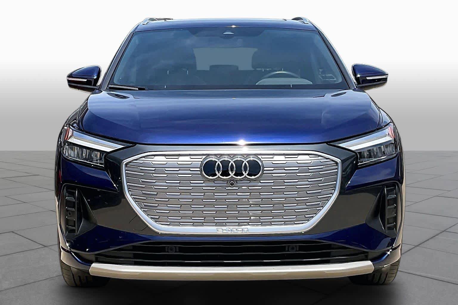 Used 2023 Audi Q4 e-tron Premium Plus w/ Premium Plus RWD image 3