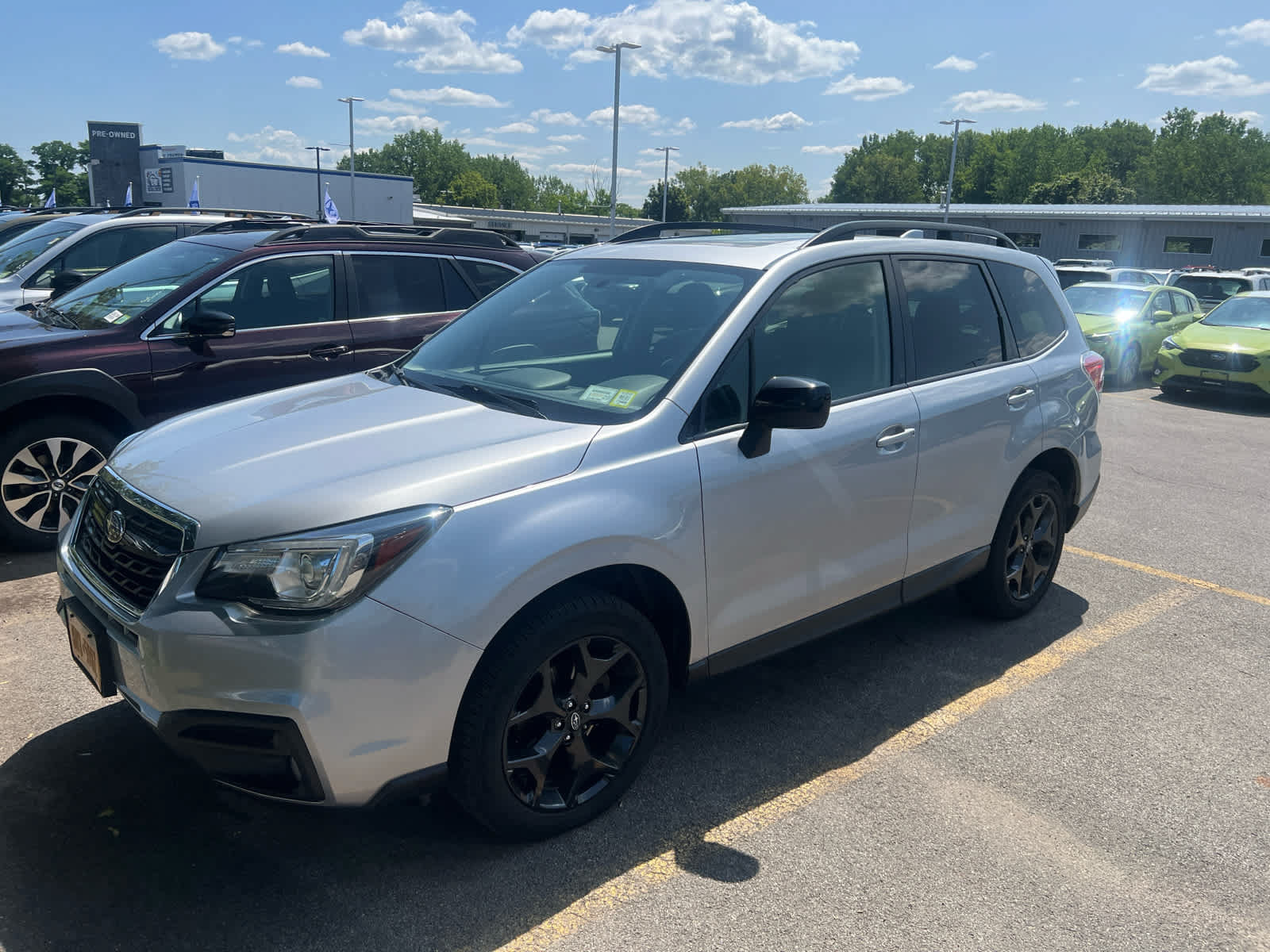 Used 2018 Subaru Forester 2.5i Premium AWD/4WD image 1
