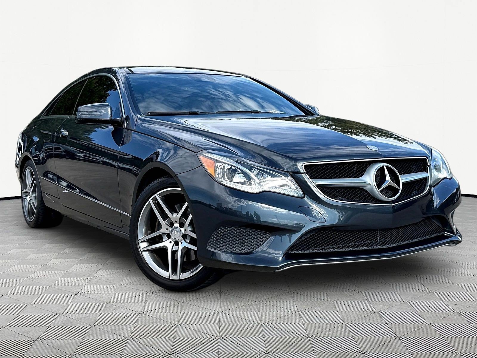 Used 2014 Mercedes-Benz E 350 Coupe image 3
