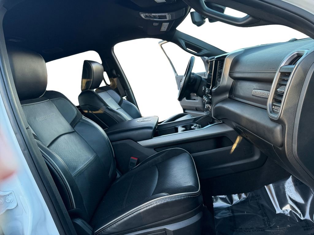 Used 2021 RAM 2500 Laramie w/ Night Edition image 15