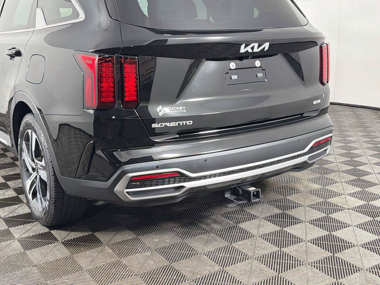 Used 2023 Kia Sorento EX w/ Panoramic Sunroof Package AWD/4WD image 40