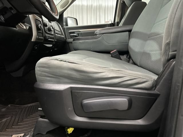 Used 2017 RAM 2500 SLT AWD/4WD image 17