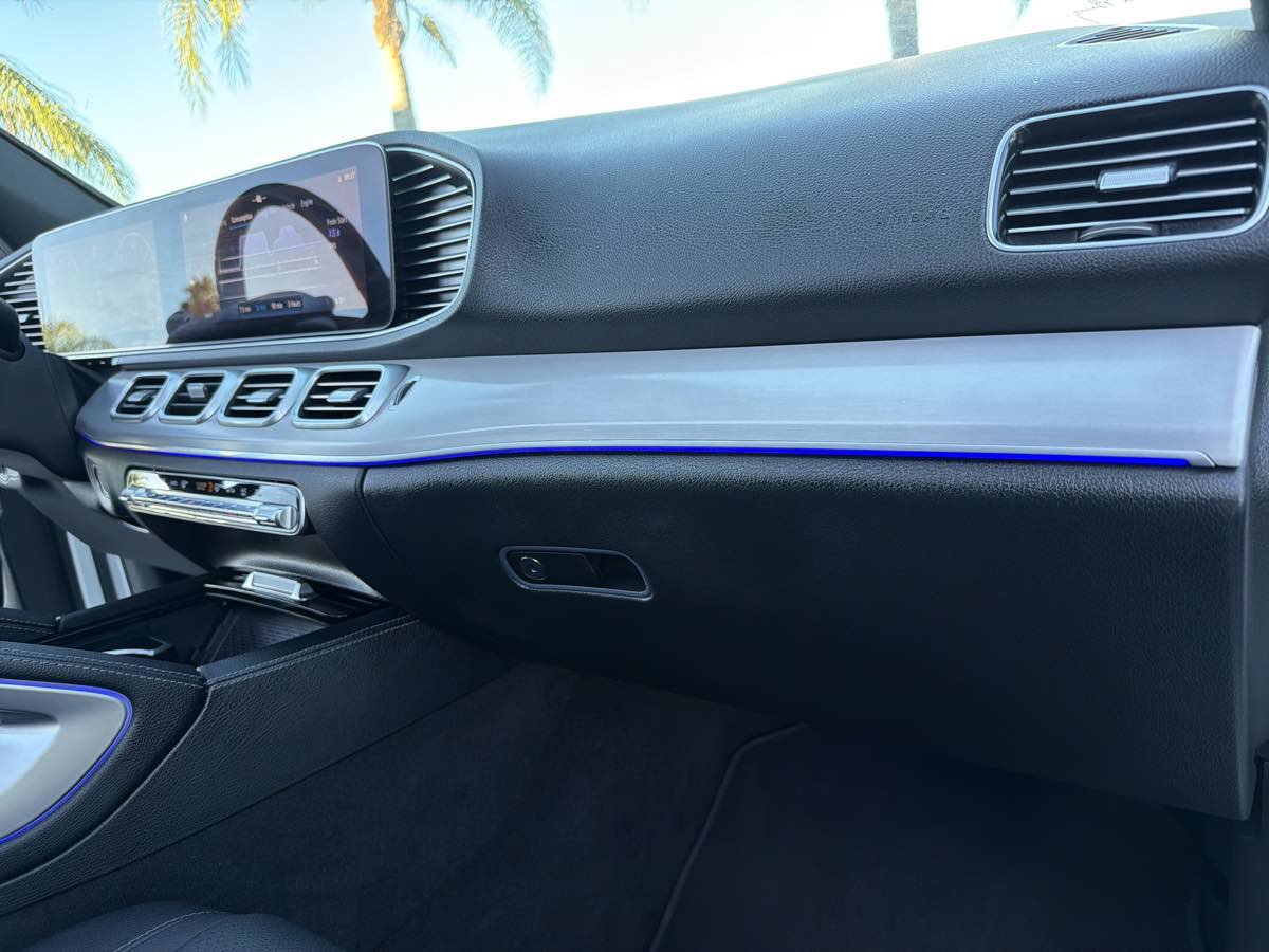 Used 2024 Mercedes-Benz GLE 450e 4MATIC image 41