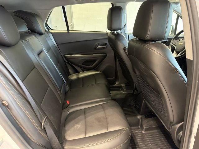 Used 2020 Chevrolet Trax Premier FWD image 9