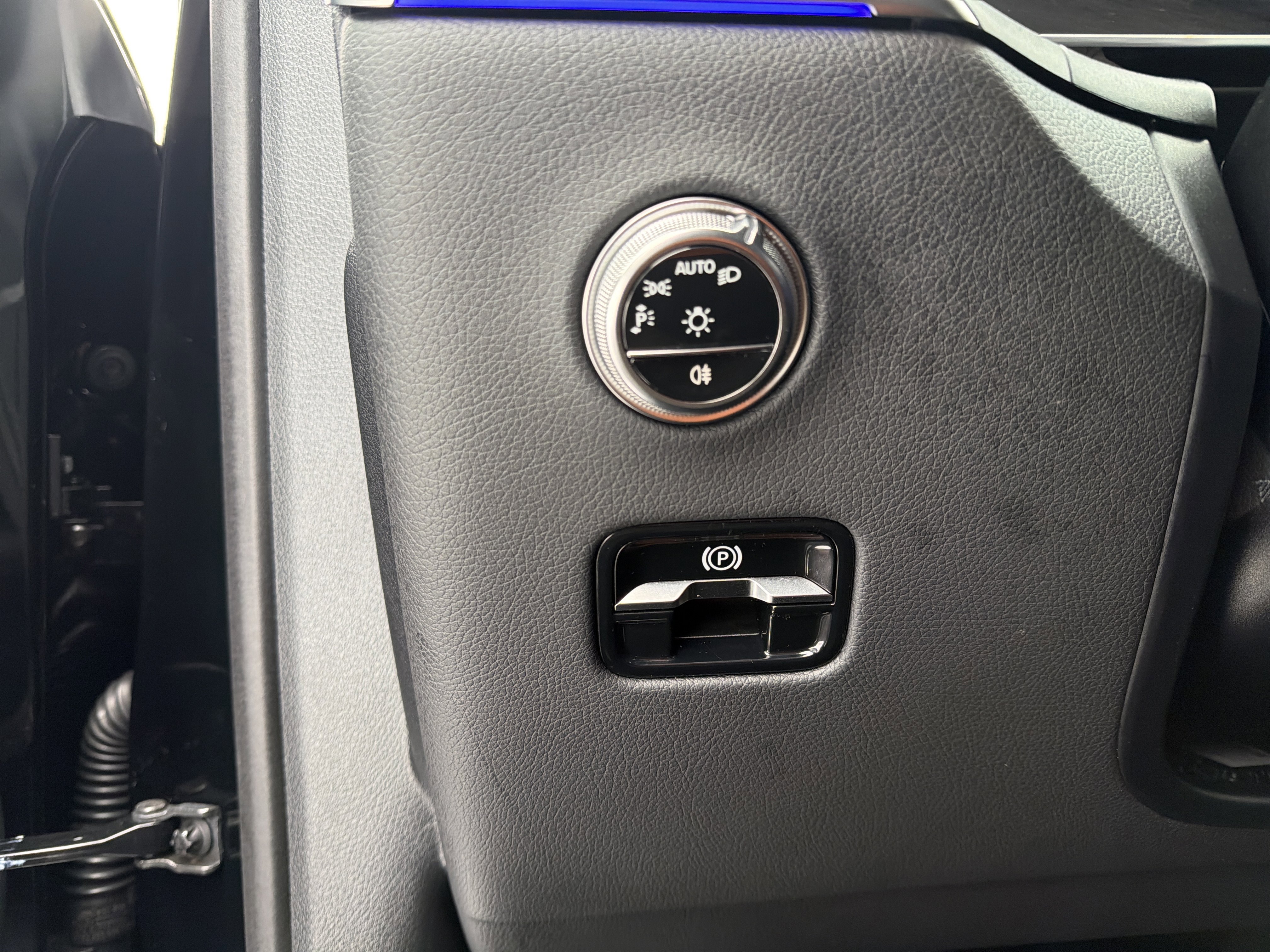 Used 2026 Mercedes-Benz GLC 300 4MATIC image 17