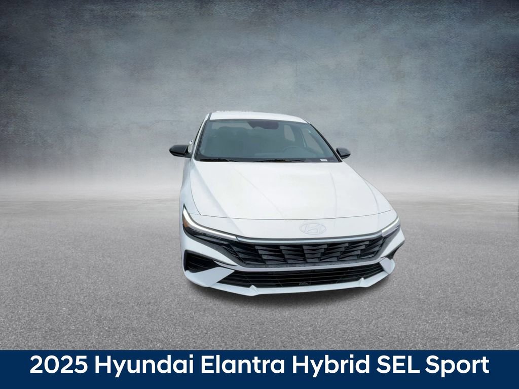 New 2025 Hyundai Elantra SEL image 4