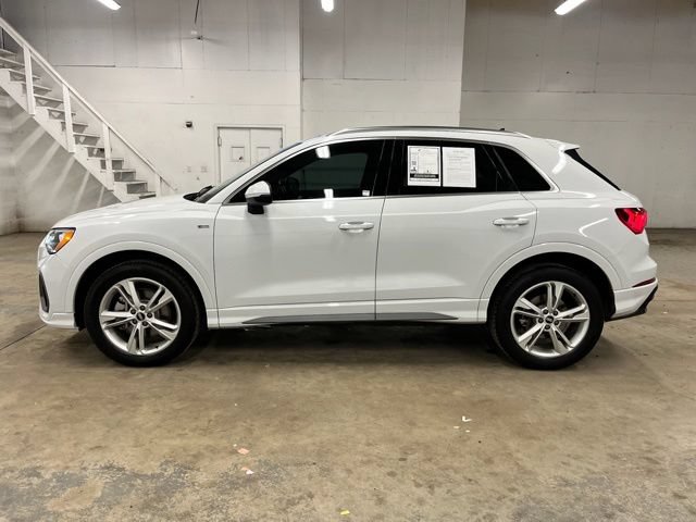 Used 2022 Audi Q3 2.0T Premium AWD/4WD image 6