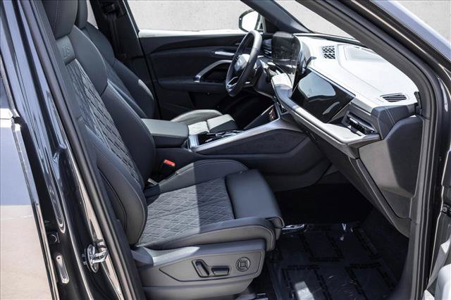 New 2026 Audi SQ5 Premium Plus AWD/4WD image 25