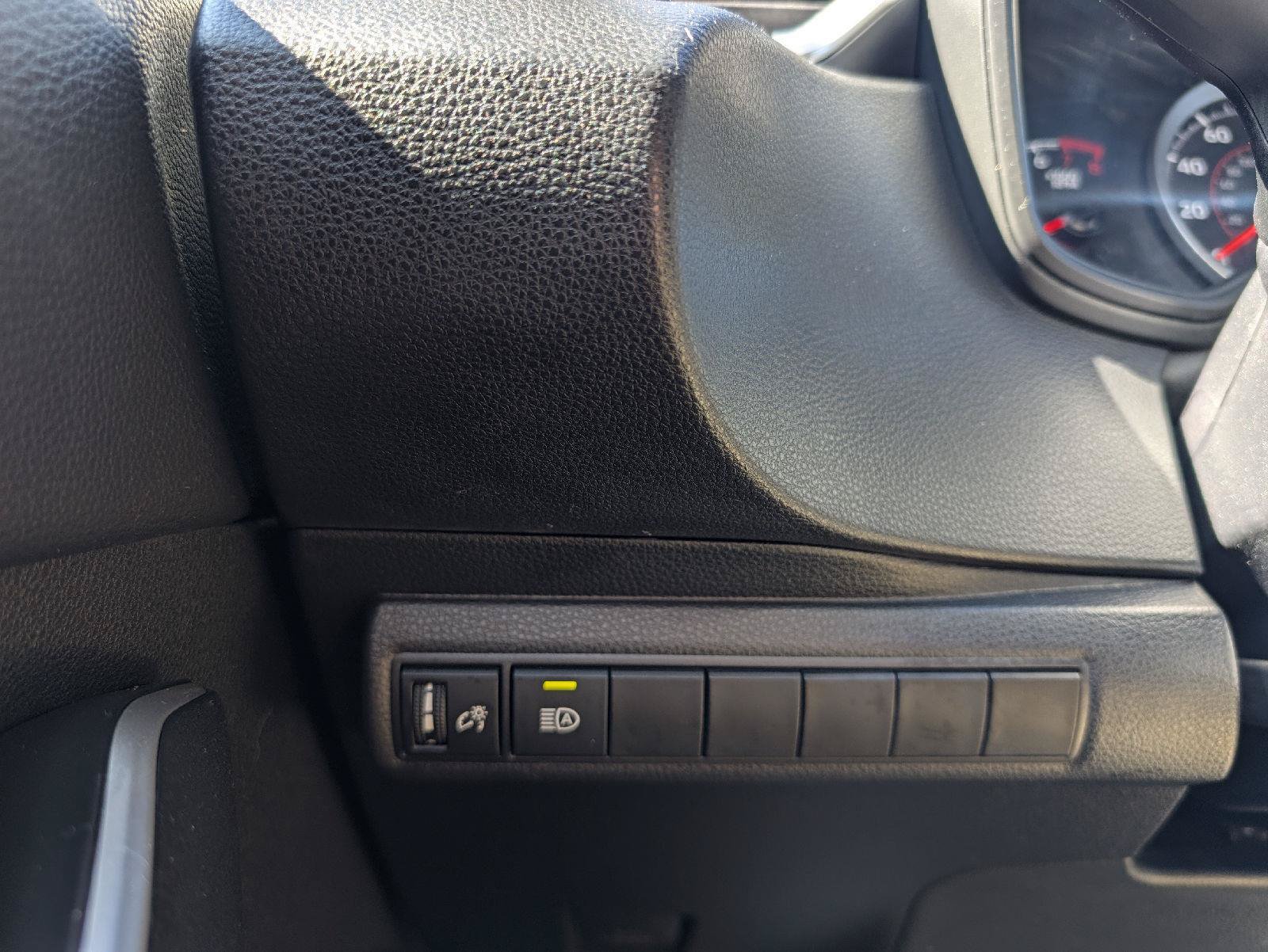 Used 2022 Toyota Corolla SE w/ Carpet Mat Package (TMS) FWD image 27
