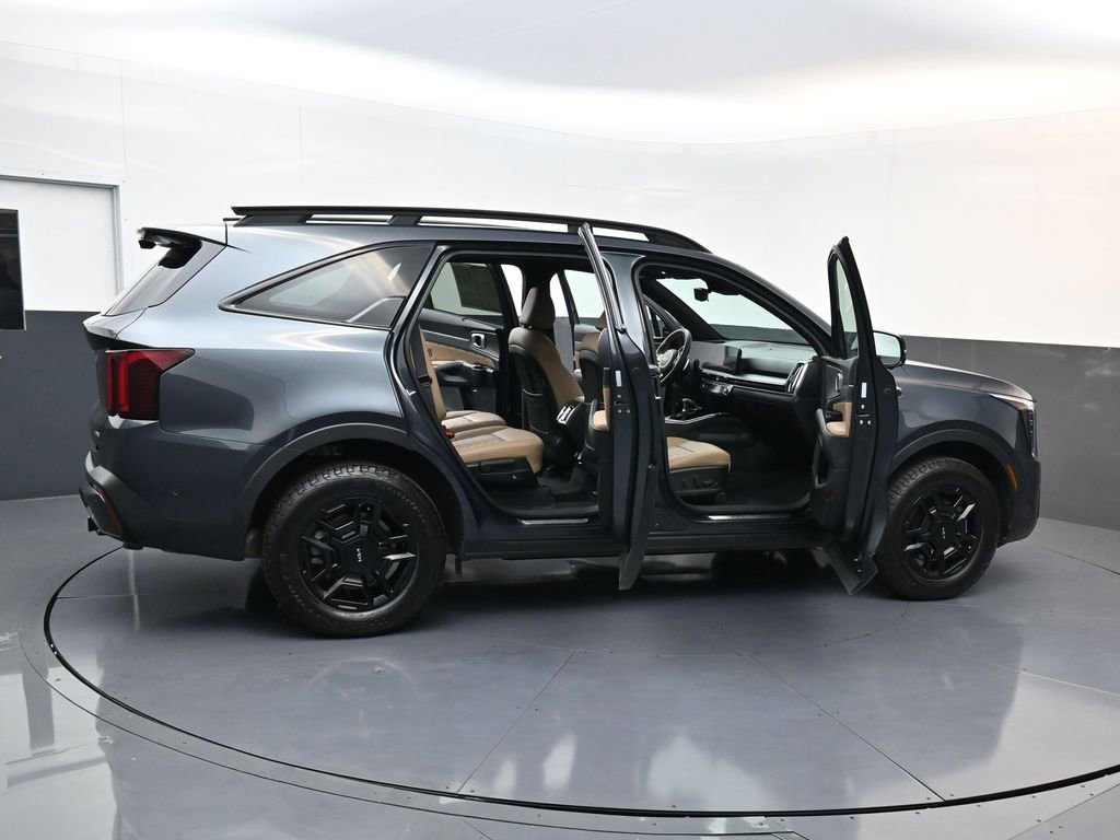 Used 2024 Kia Sorento SX Prestige w/ Olive Brown Leather Package image 29