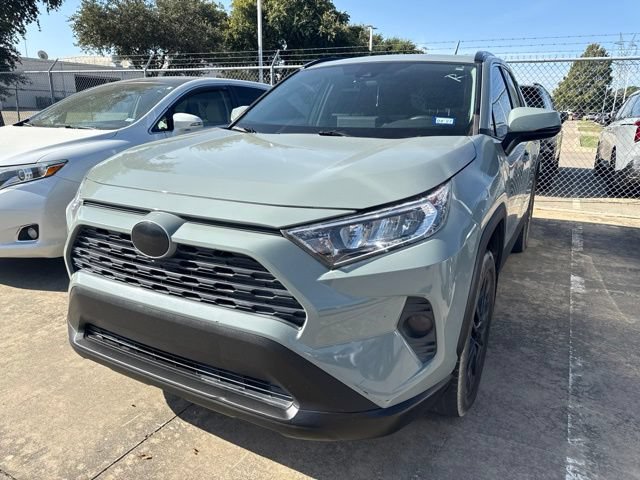 Used 2021 Toyota RAV4 XLE Premium FWD video 1