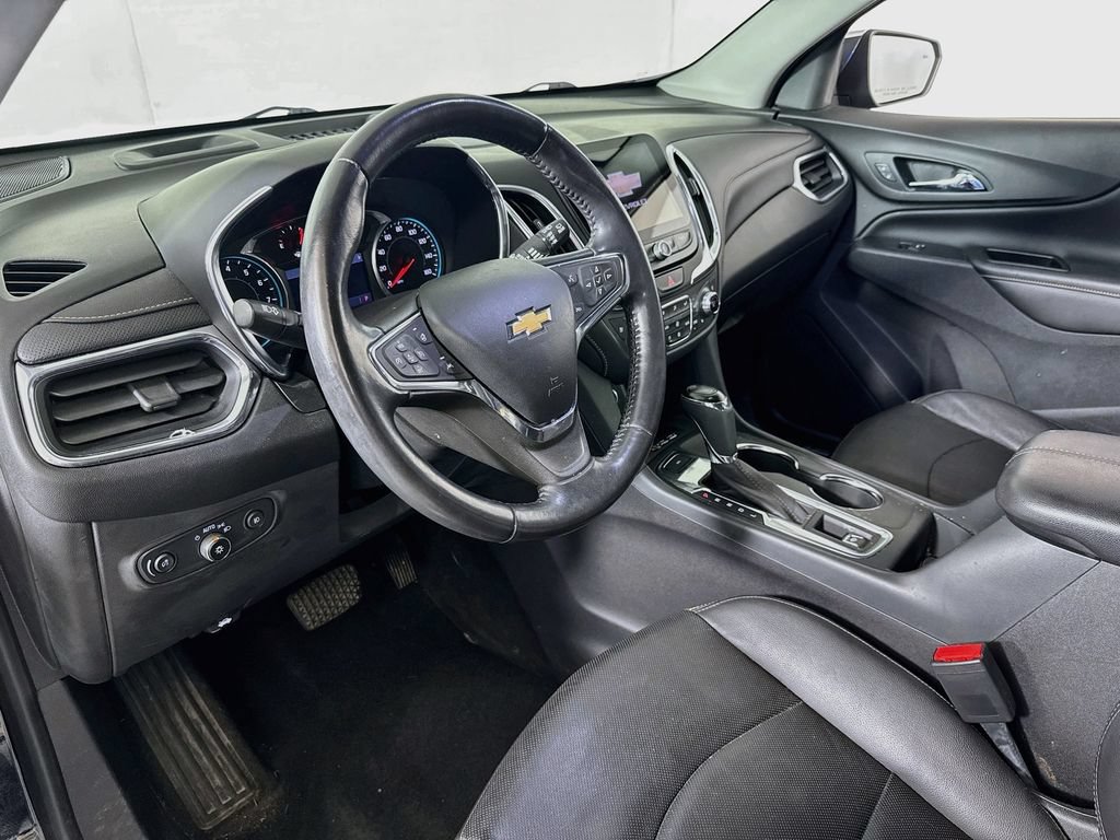 Used 2021 Chevrolet Equinox Premier AWD/4WD image 9