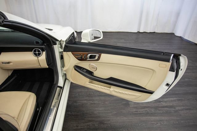 Used 2013 Mercedes-Benz SLK 250 SLK250 image 17