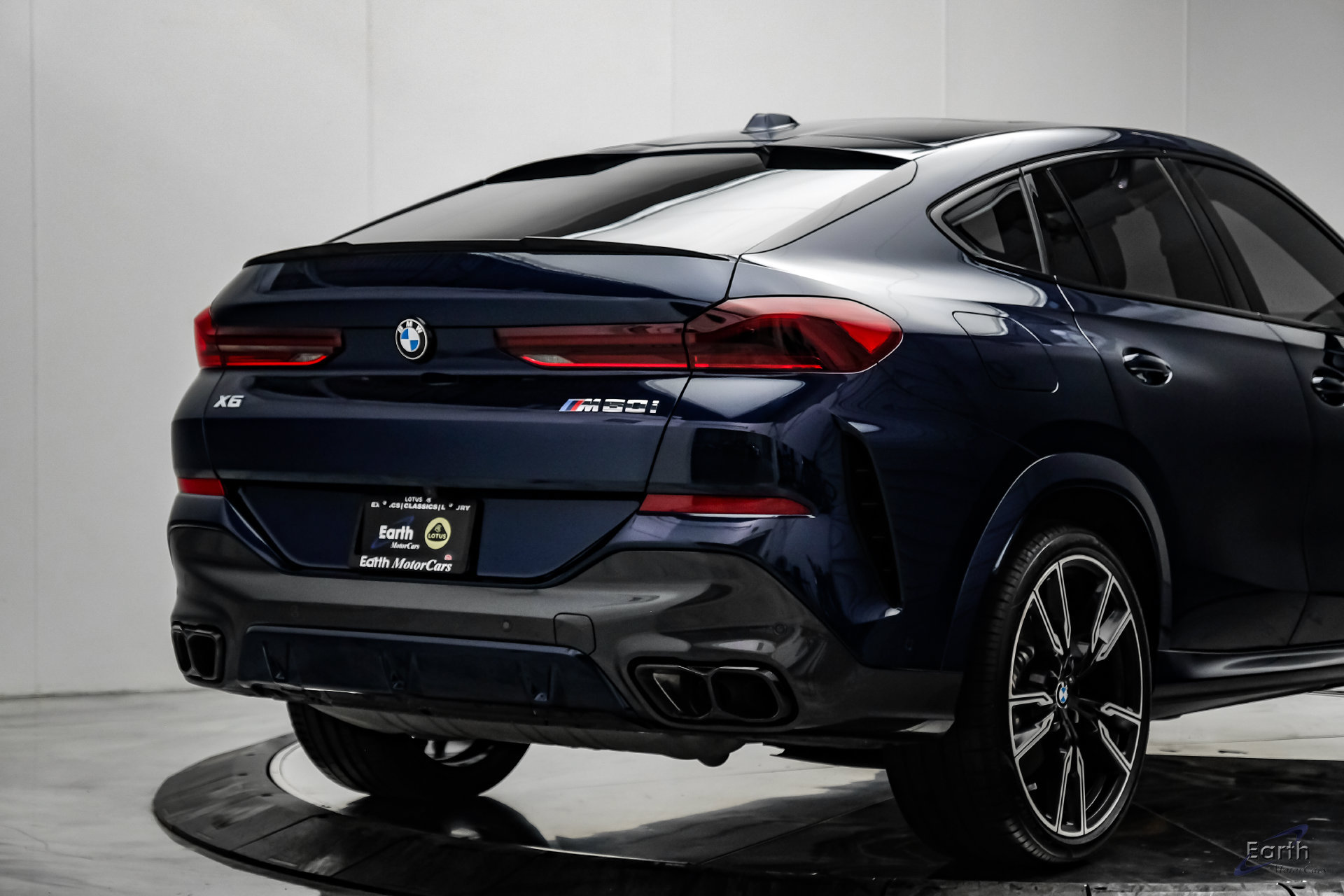 Used 2025 BMW X6 M60i w/ M Sport Professional Package AWD/4WD image 19