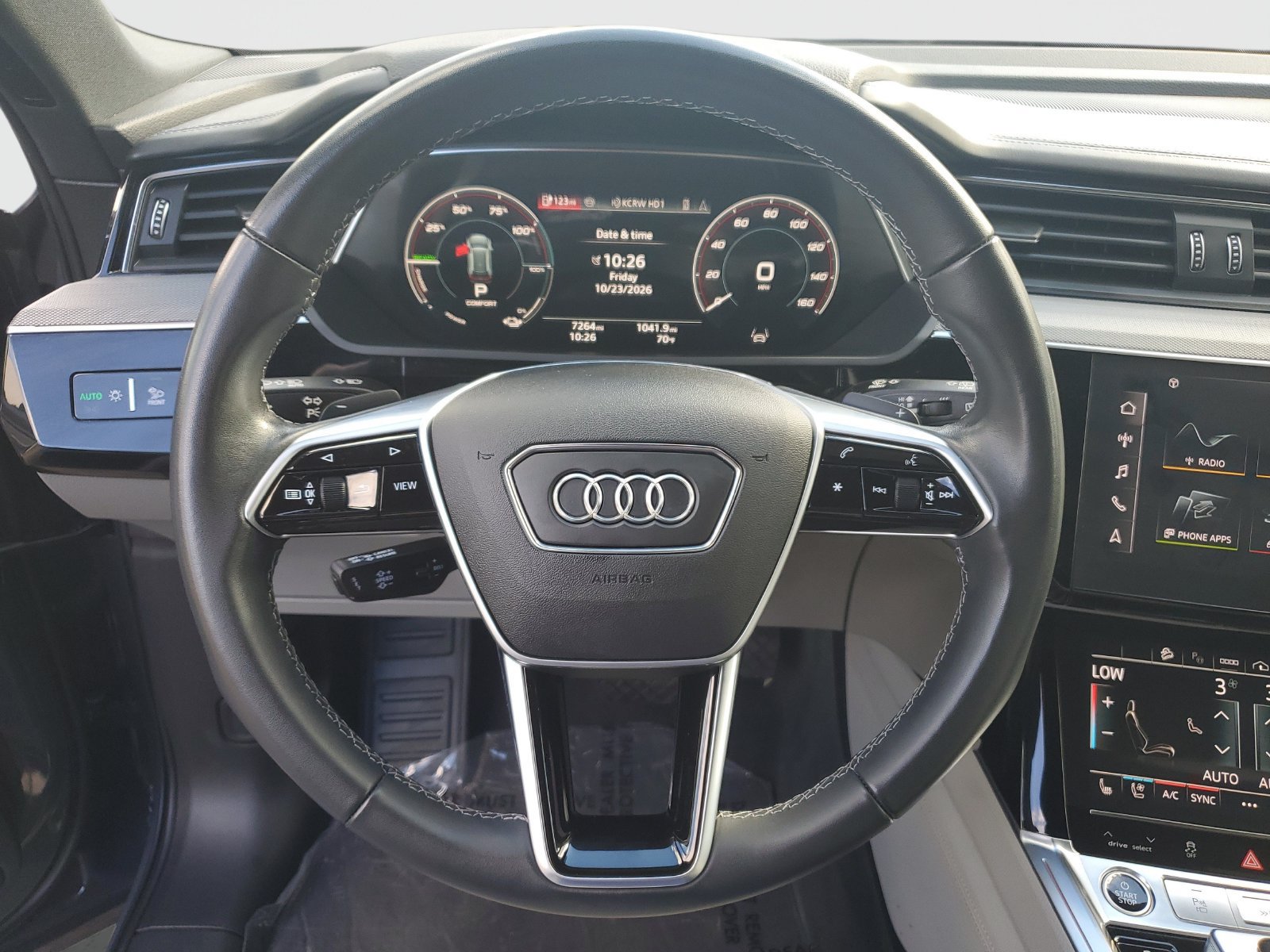 Used 2024 Audi Q8 e-tron Premium Plus w/ Prestige Package AWD/4WD image 29