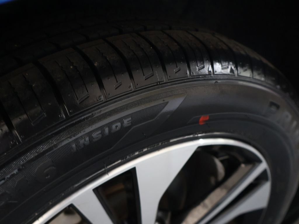 Used 2022 Nissan Sentra SV w/ All-Weather Package image 33