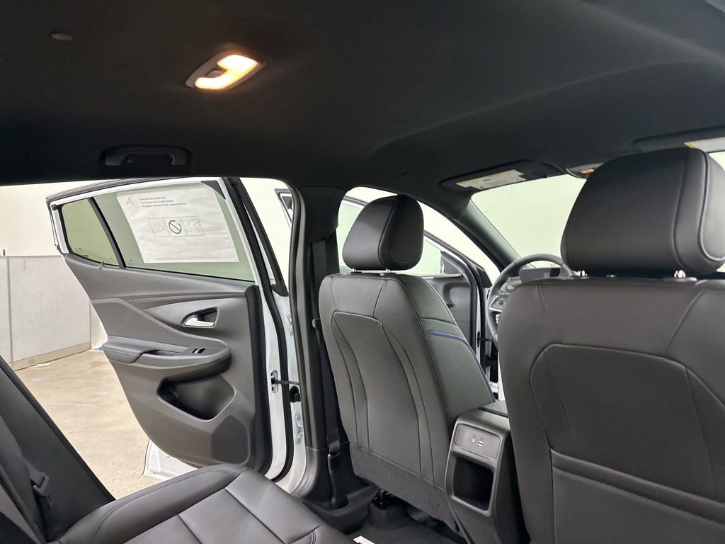 New 2026 Buick Envista Sport Touring w/ Convenience I Package FWD image 19
