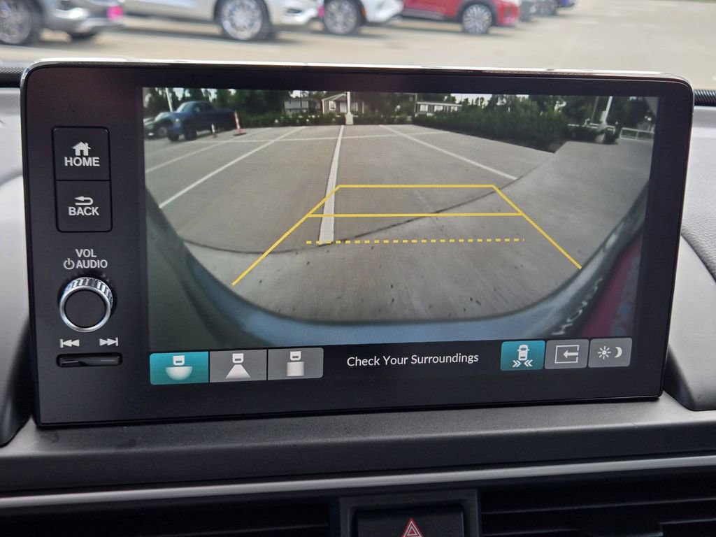 Certified 2025 Honda Pilot Touring image 25