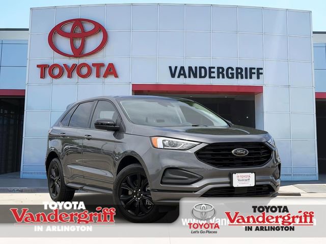 Used 2024 Ford Edge SE w/ Black Appearance Package