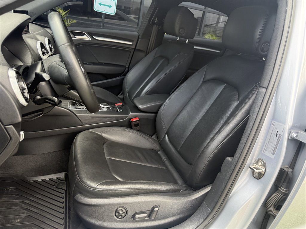 Used 2019 Audi A3 2.0T Premium w/ Convenience Package image 10