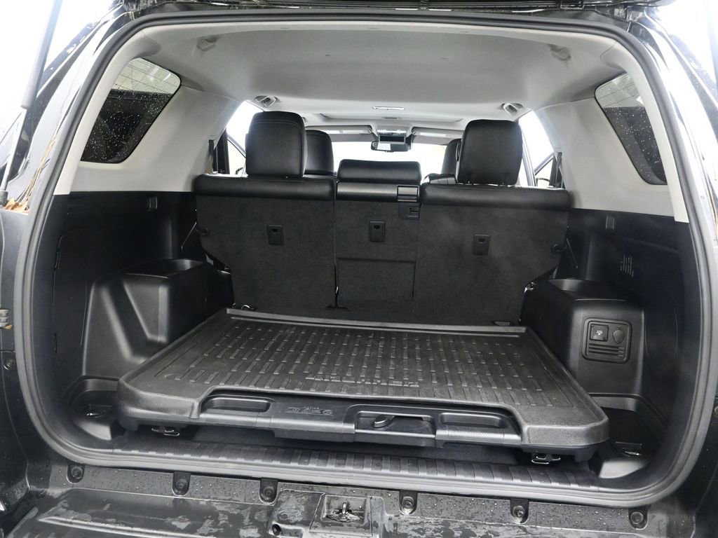 Used 2021 Toyota 4Runner Nightshade image 11