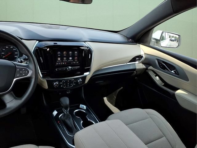 Used 2023 Chevrolet Traverse LS w/ Safety Package FWD image 15