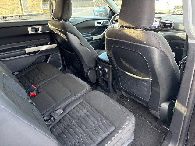 Used 2020 Ford Explorer XLT w/ Class III Trailer Tow Package image 14