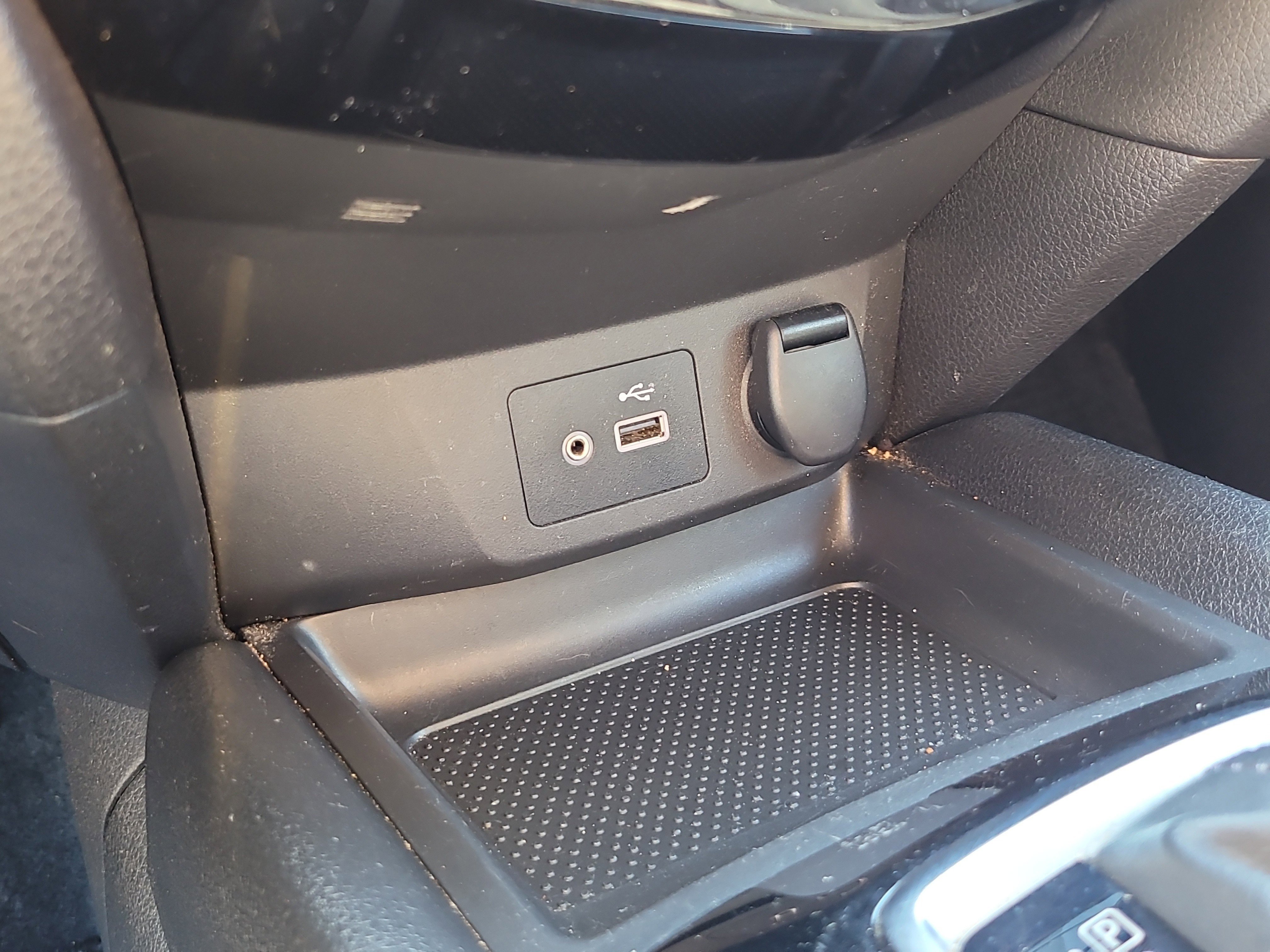 Used 2019 Nissan Rogue SV image 23