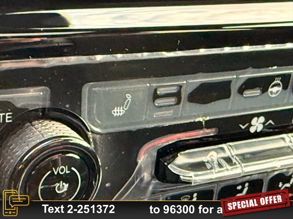 New 2025 Jeep Grand Cherokee L Altitude image 18