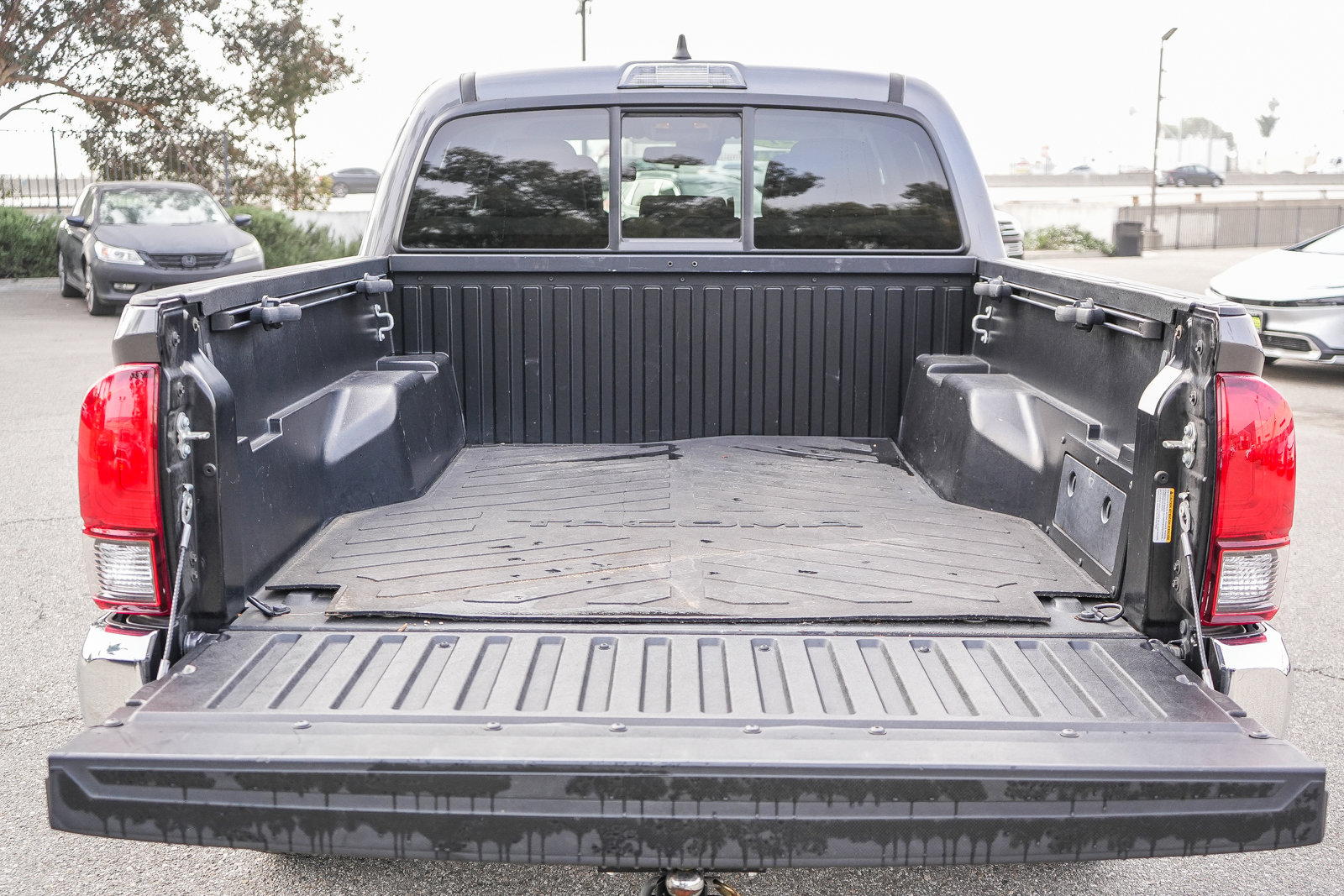 Used 2021 Toyota Tacoma SR5 image 25