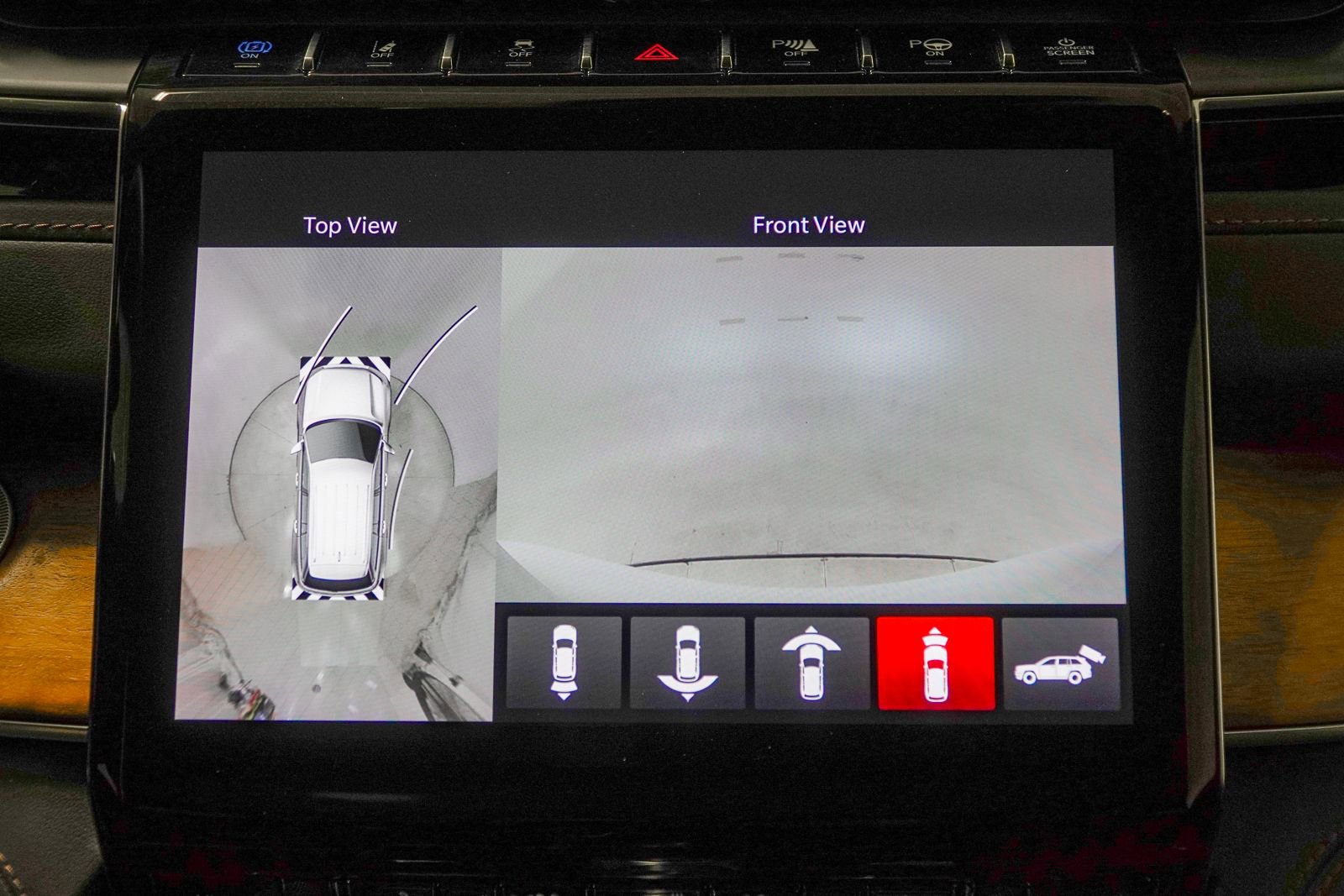 Used 2023 Jeep Grand Cherokee Summit AWD/4WD image 36