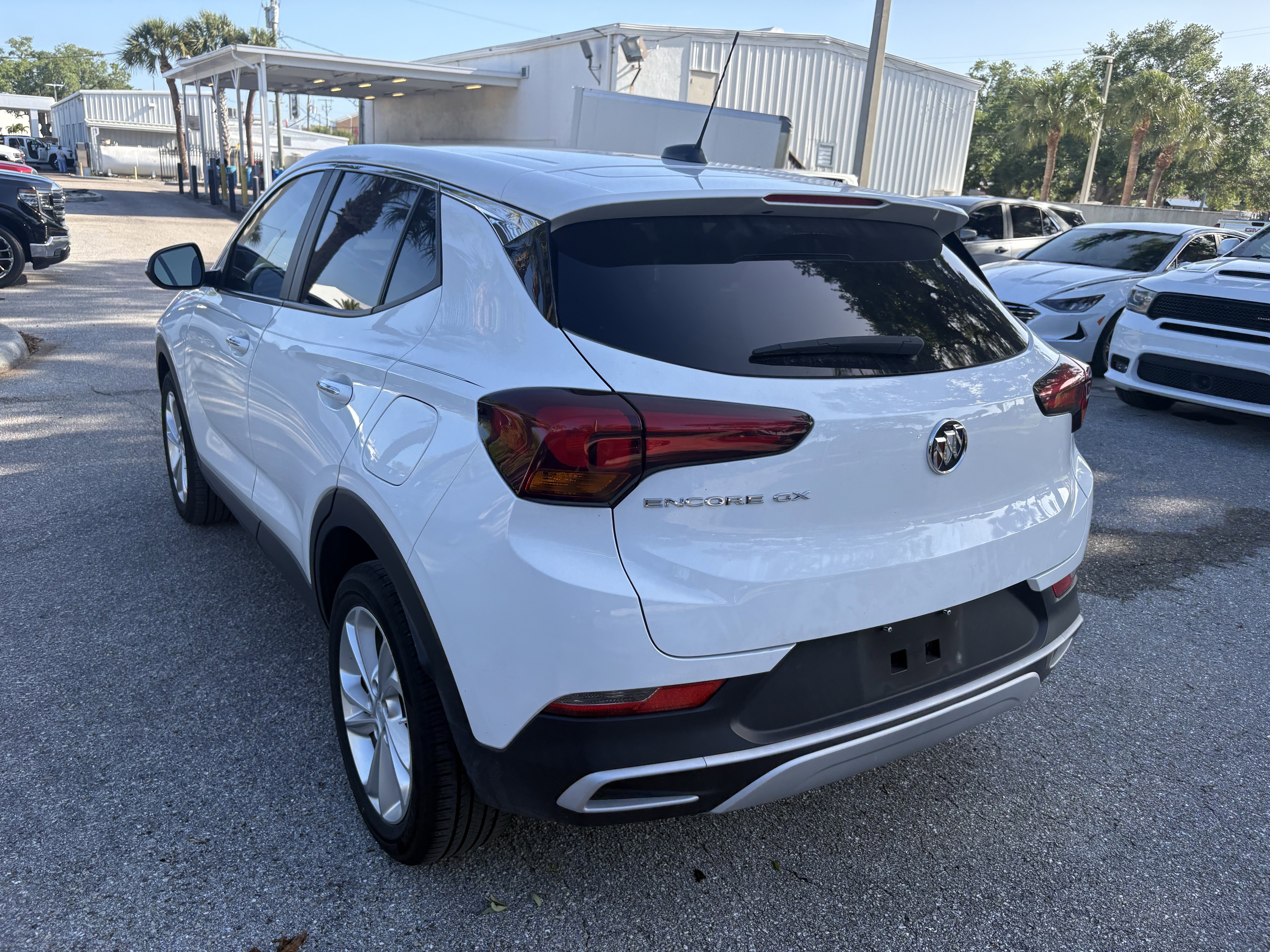 Used 2023 Buick Encore GX Preferred image 6