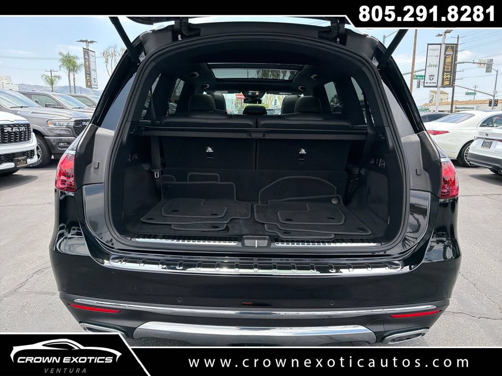 Used 2025 Mercedes-Benz GLS 450 4MATIC image 10